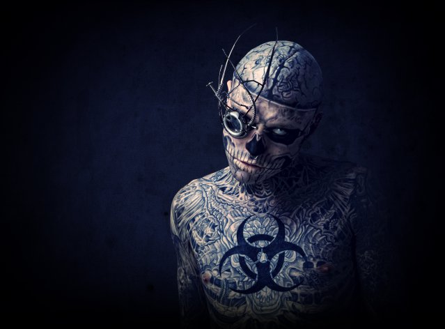 Zombie Boy 01